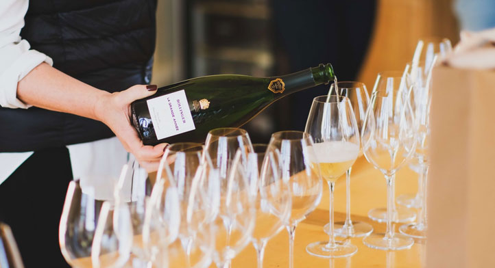 Champagneprovning med 40% rabatt hos Upplevelse.com!